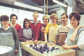 Caithness staff © 1985 Caithness Glass